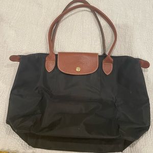 Longchamp Le Pliage Medium Nylon Shoulder Tote